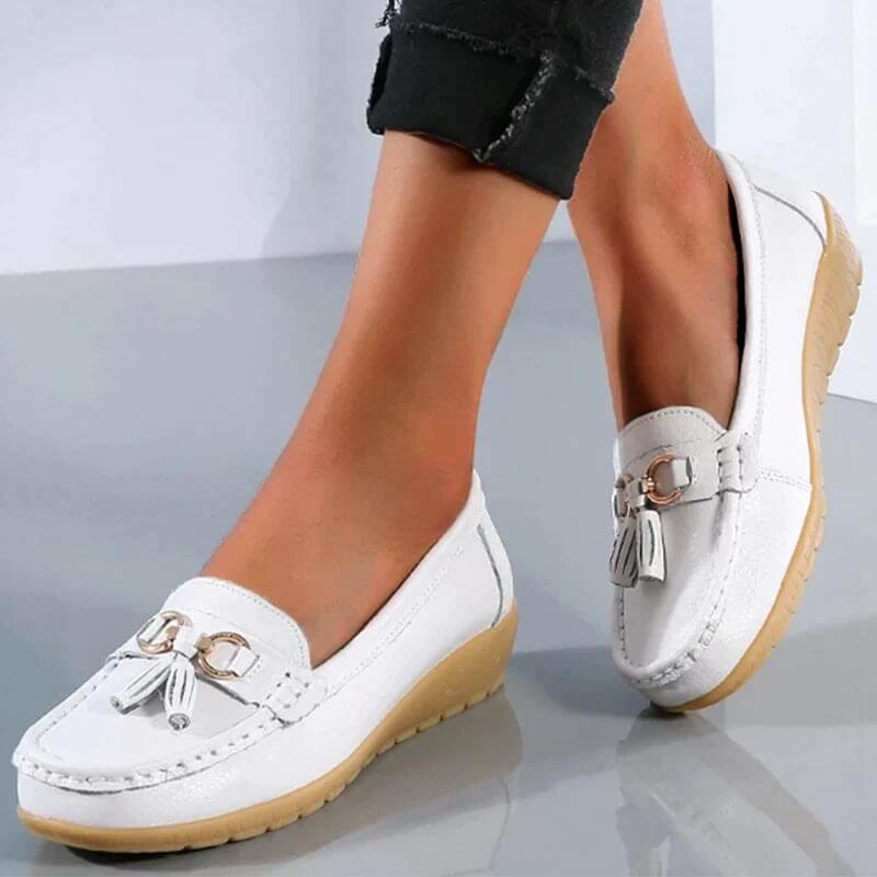 Amari - Leather Orthopedic Shoes