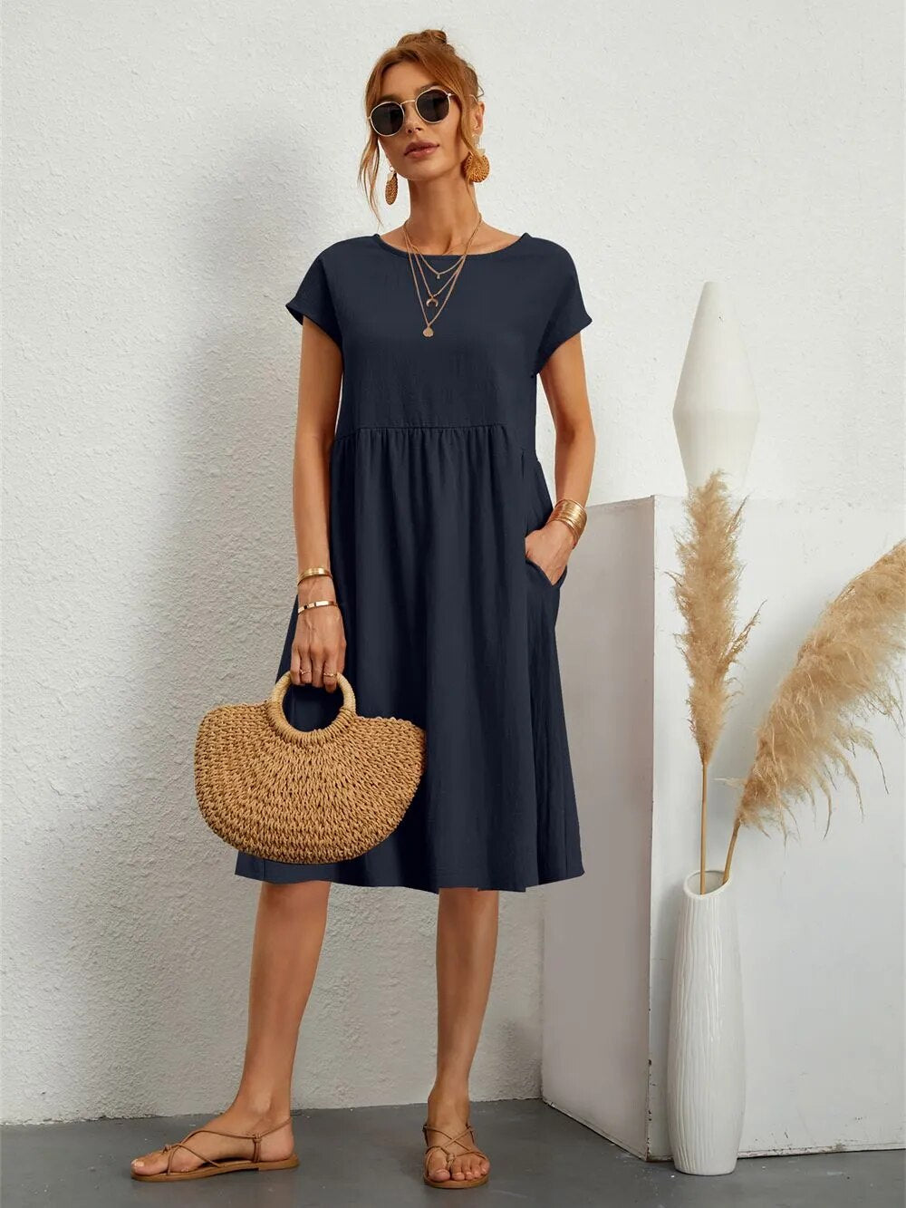 Moda - O-Neck Casual Loose Fit Dress