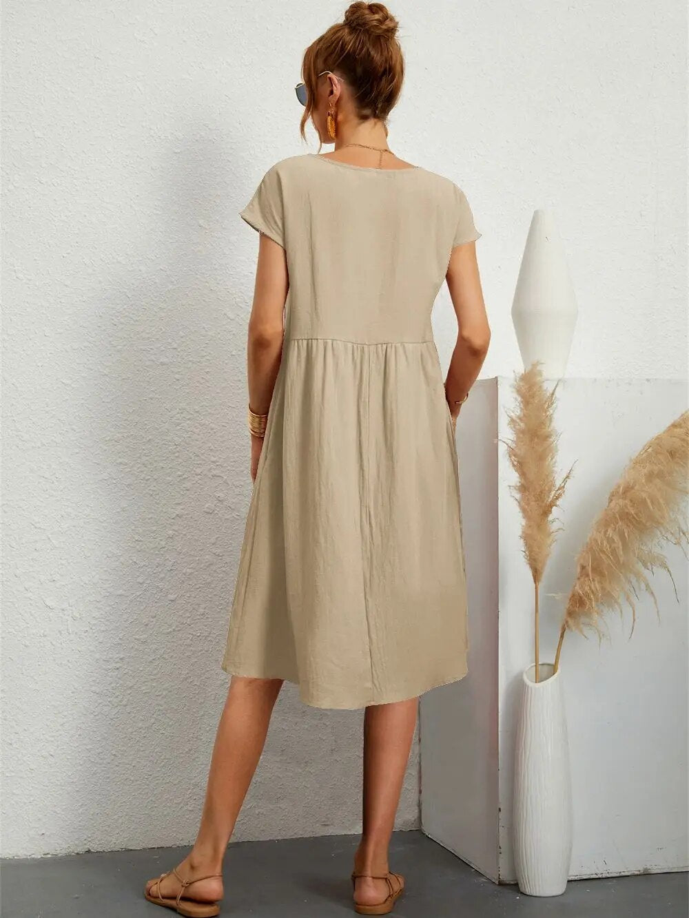 Moda - O-Neck Casual Loose Fit Dress