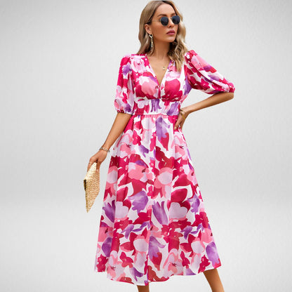 Melinda - Charming V-Neck Dress